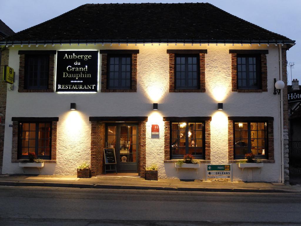Auberge Du Grand Dauphin Dhuizon 외부 사진